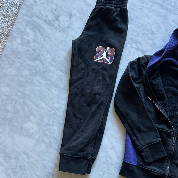 Jordan sweatsuit size 6-7 years - Picture 7 of 8